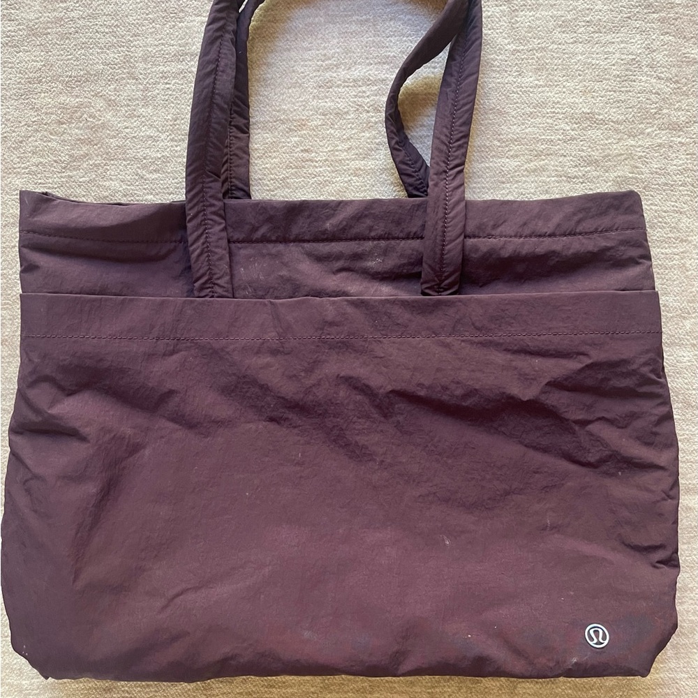 lululemon athletica On My Level Tote Bag